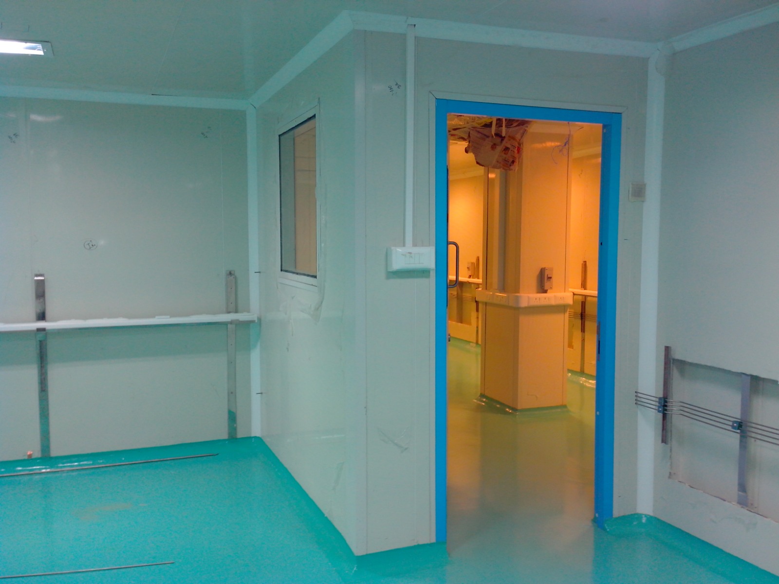 Clean Room Equipment